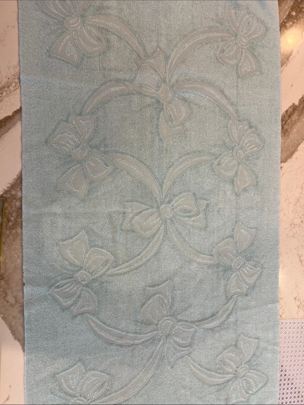 Light Blue Vintage Decorative Bow Embossed Large Bath Towel